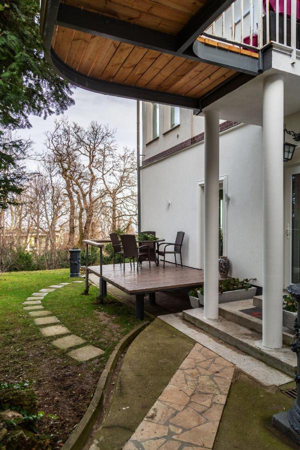 Panoramic Comfort In The Luxurious Green District! Budapest Luaran gambar